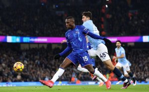 Haaland tỏa sáng, Man City ngược dòng hạ Chelsea